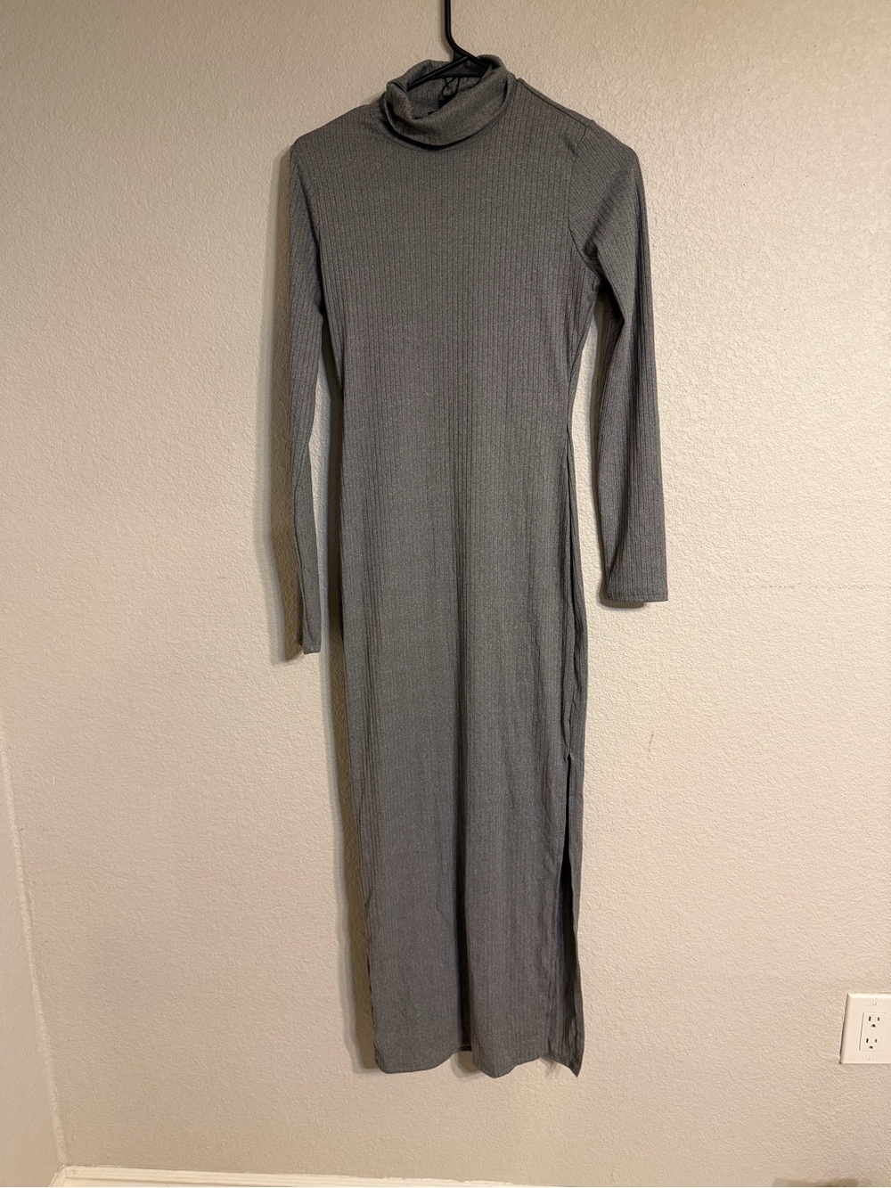 Fashion Nova Gray Ribbed Turtleneck Maxi Dress